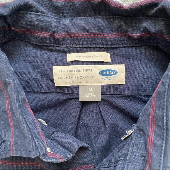 Men’s Old Navy Striped Navy Blue Slim Fit Button Down Oxford Shirt Size M - Picture 2 of 10